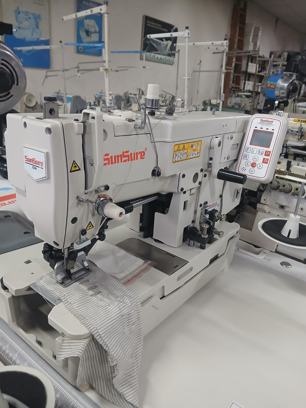 Ojaladora sunsure modelo ss-782F