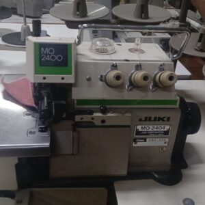 Overlock juki de 3 hilo  modelo MO2400 MO-2404 Usada